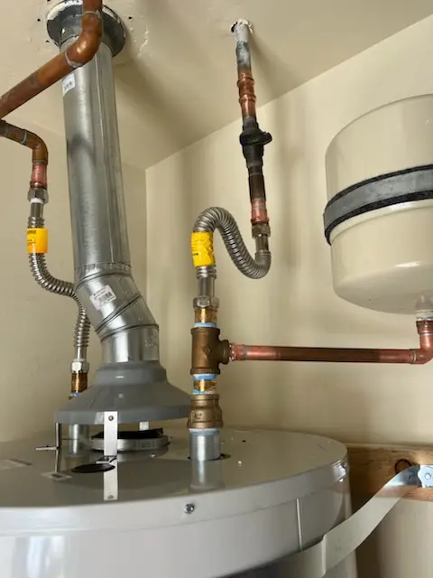Water heater installation and plumbing repair in Pinneys Corners
